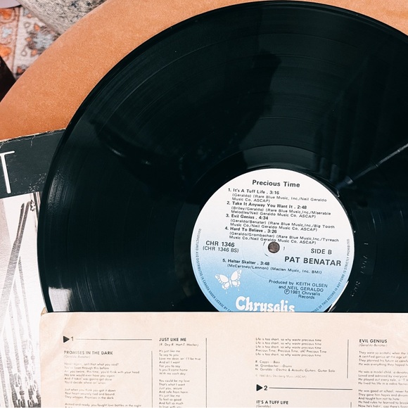 {Vintage Vinyl} PAT BENATAR • 1981 - Picture 2 of 6